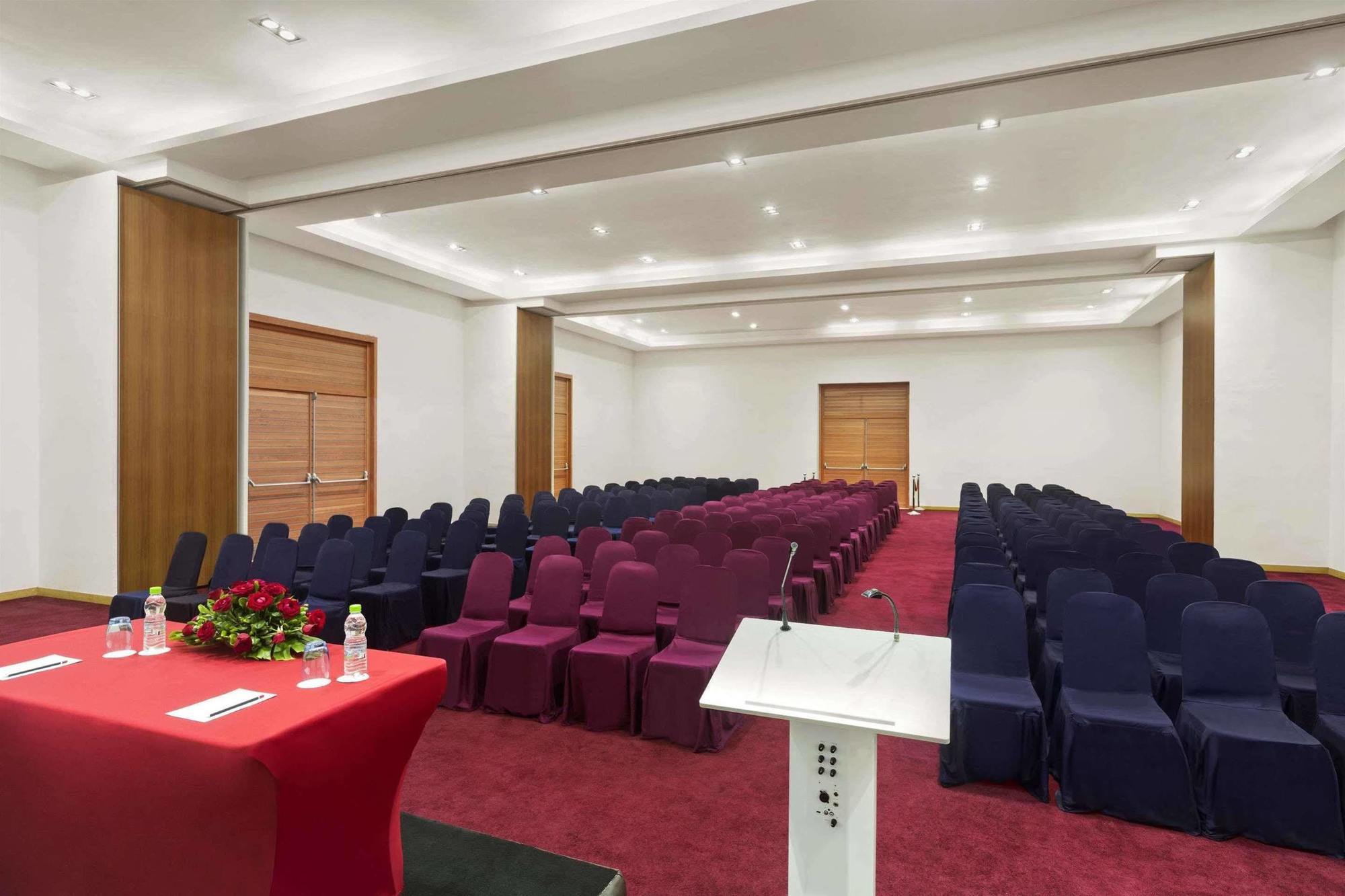 Ramada Encore By Wyndham Tanger Buitenkant foto
